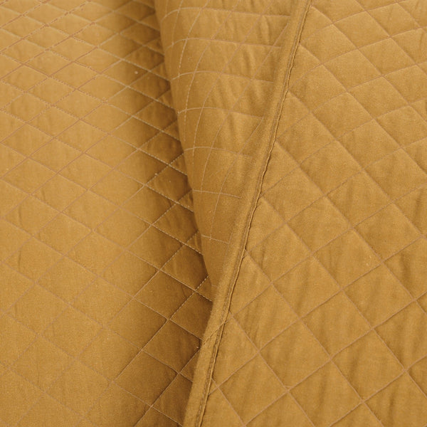 Ava Diamond Oversized Cotton Quilt Set