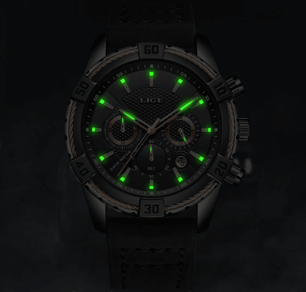 Men's Waterproof Watch With Chronometers Date Display Gold Detail Excellent Background Perfect Gift