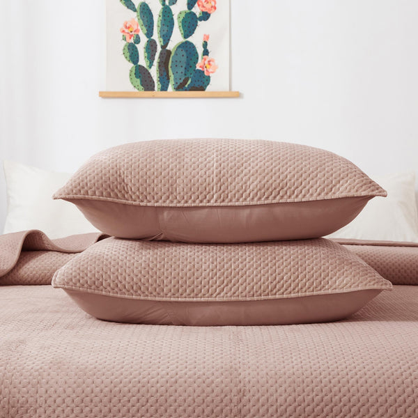 Kasentex Ultra Soft Plush Poly-Velvet Quilt Set, Queen, King, Room Decor, Graduation Gifts, Fathers Day Gift Kasentex