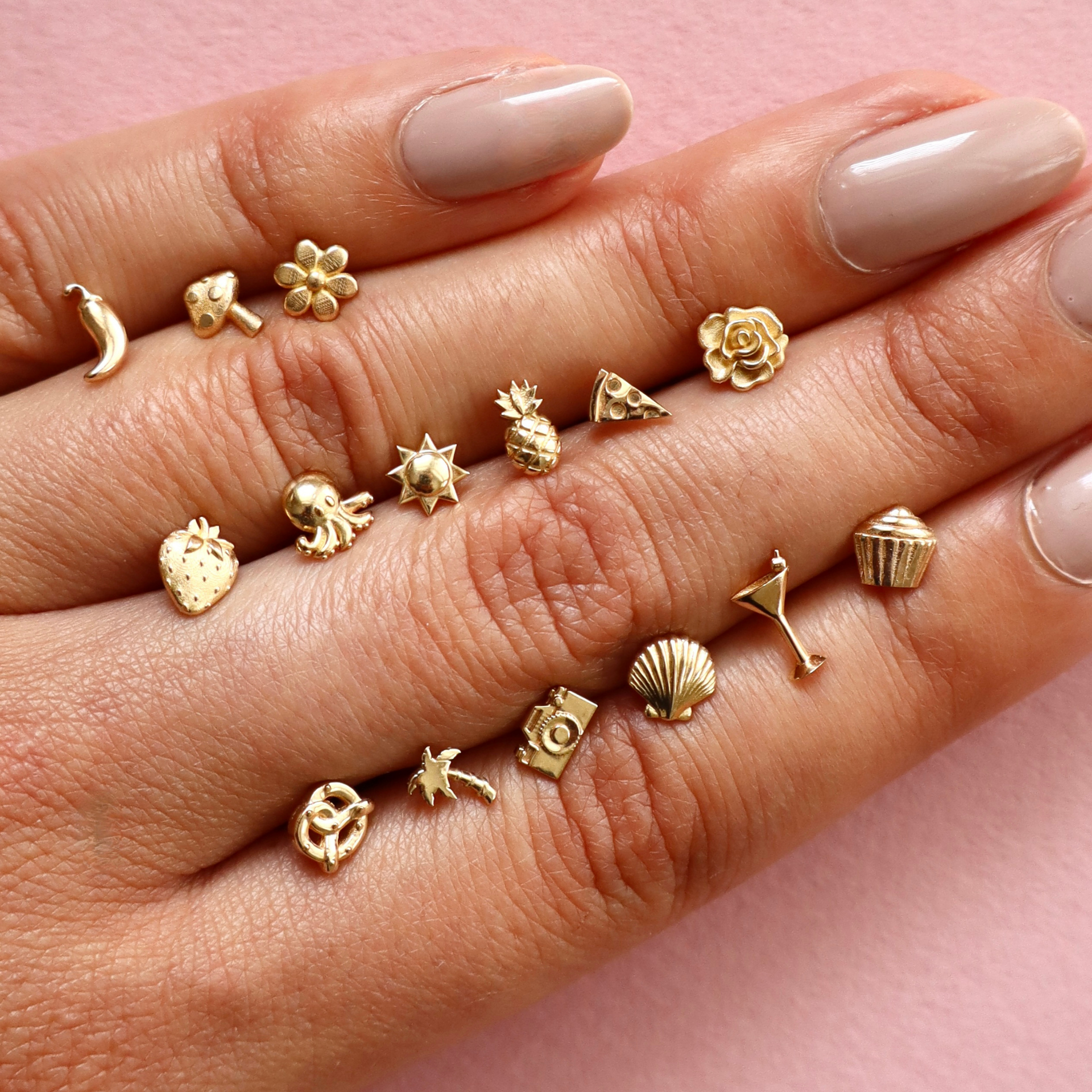 14K Yellow Gold Cupcake Stud