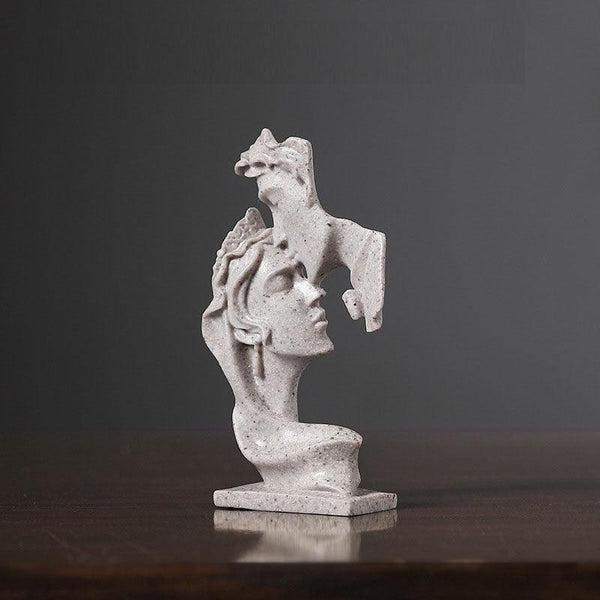 Abstract art couple decoration living room wine cabinet study decoration figure sculpture handicrafts