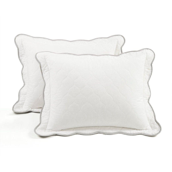 Coastal Chic Scalloped Edge Reversible Quilt 3 Piece Set