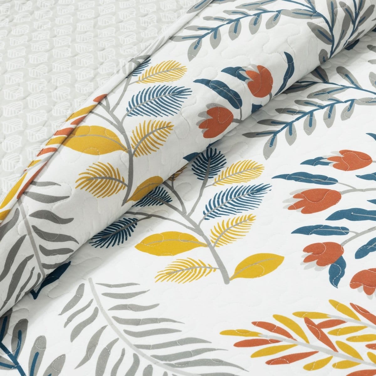 Boho Botanical Floral Quilt 3 Piece Set