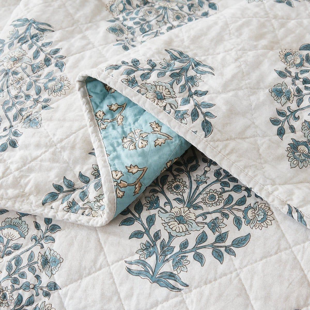 Sofia Flower Block Bouquet Reversible Cotton Quilt 3Pc Set