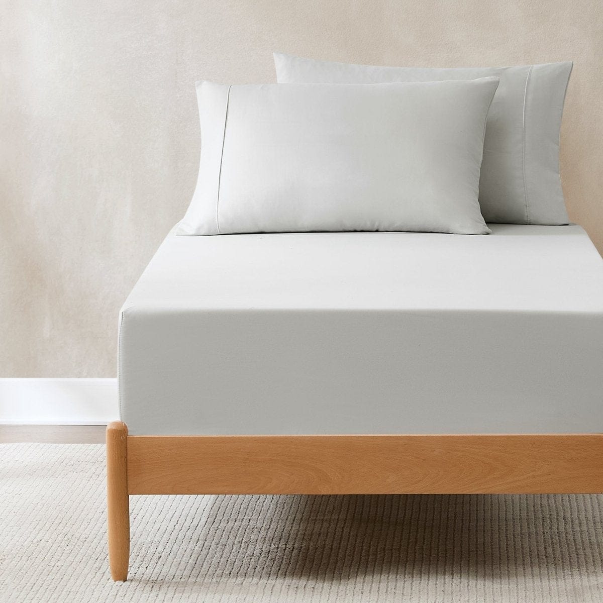 Verona Solid Sheet Set