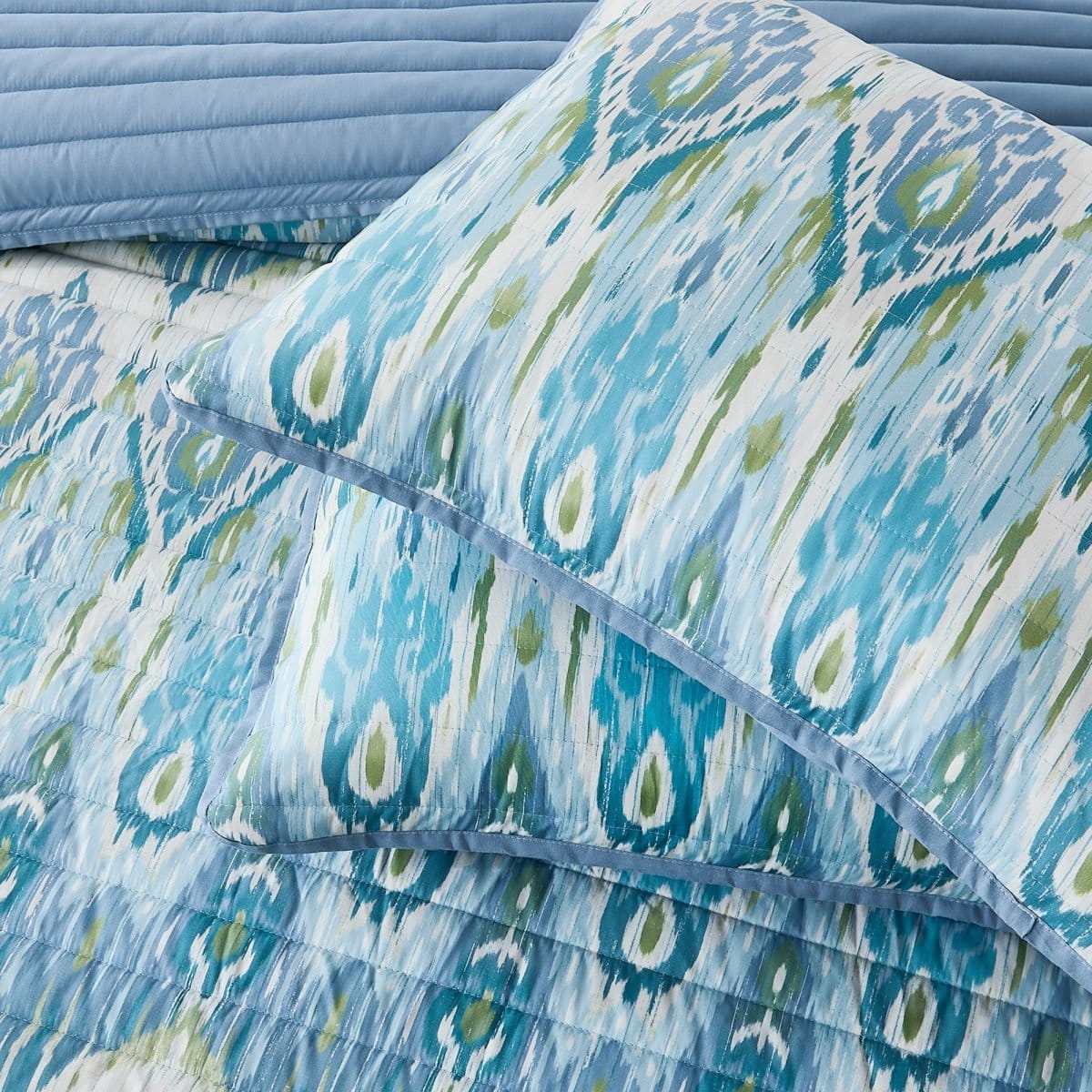 Ikat Drops Quilt Set