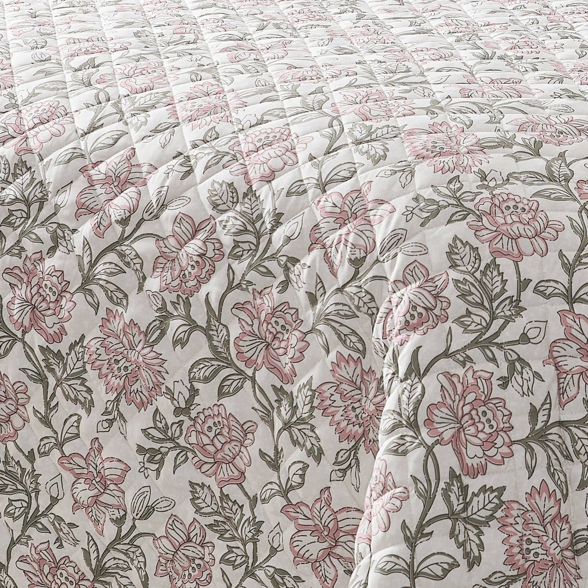 Zara Floral Block Reversible Quilt Set