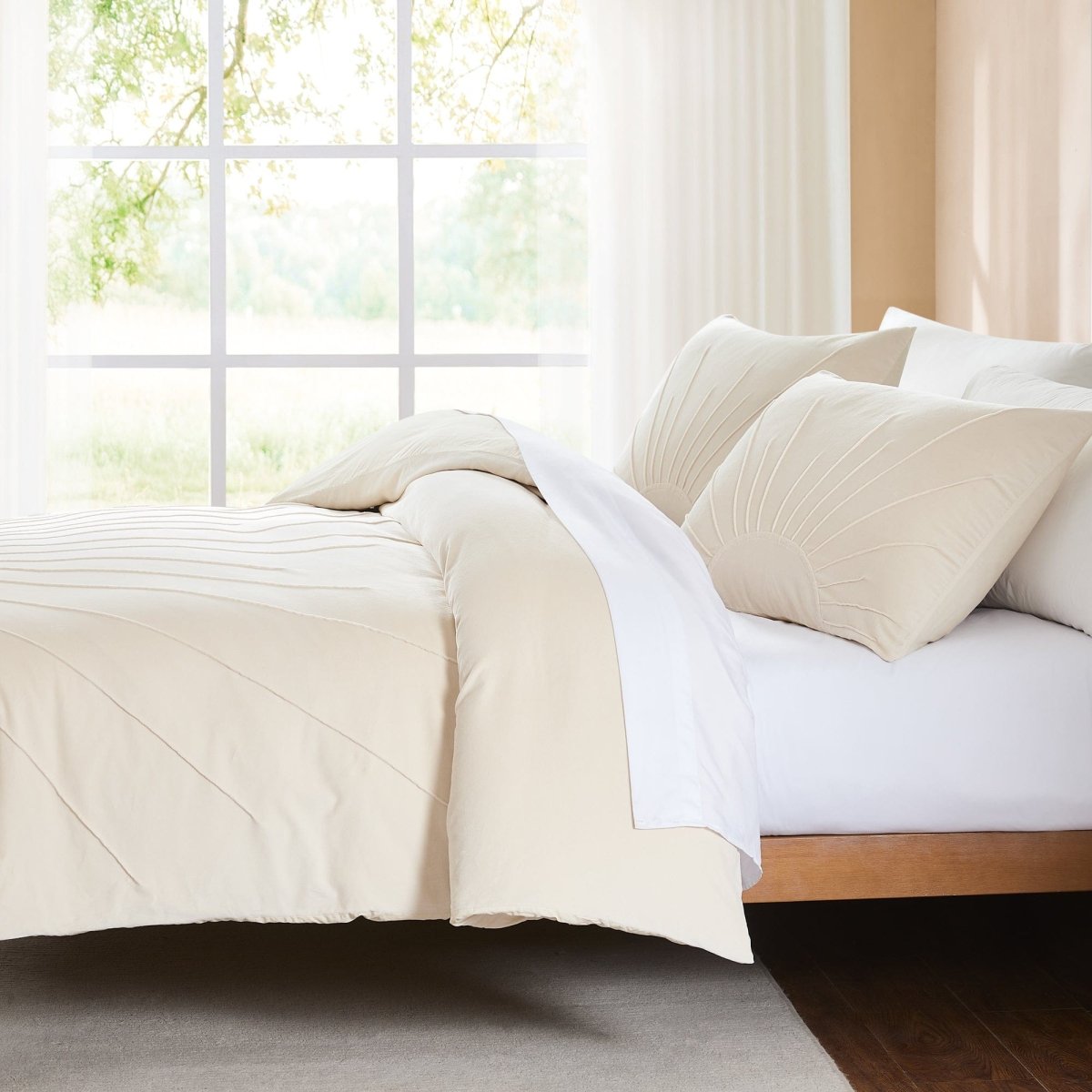 Solar Drift Velvet Duvet Cover Set