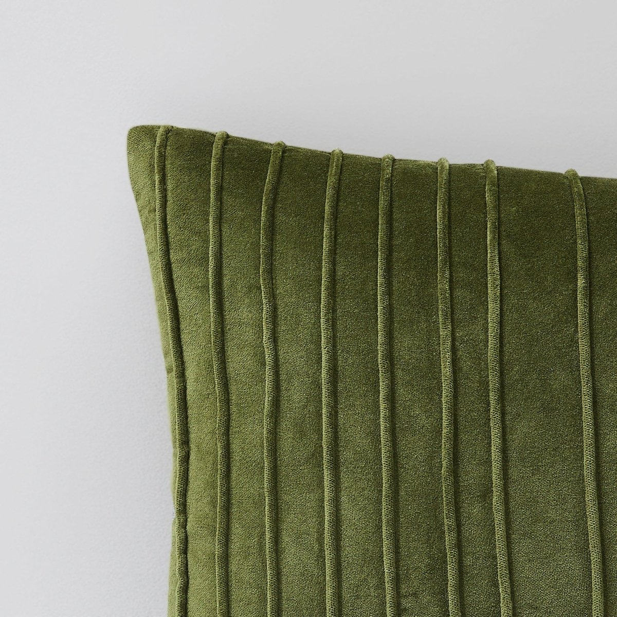 Pleated Groove Velvet Decorative Pillow Cover