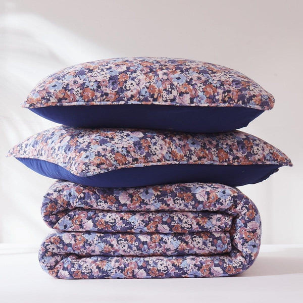 Alicia Camo Floral Cotton Quilt Set