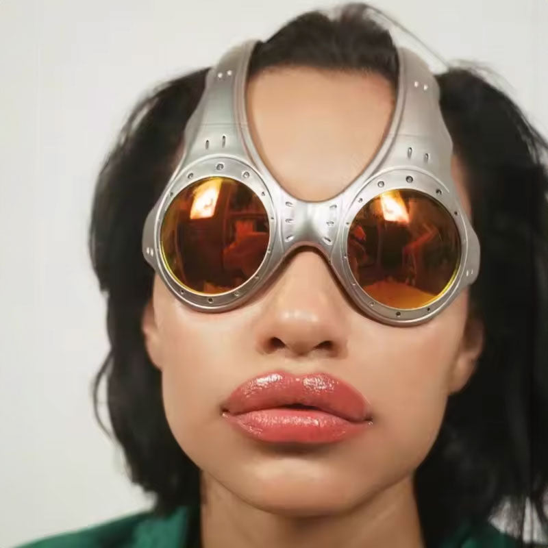 Unisex Over - The - Top Sunglasses. Ideal for outdoor cycling and sports. Fashionable retro - style metal - framed glasses.