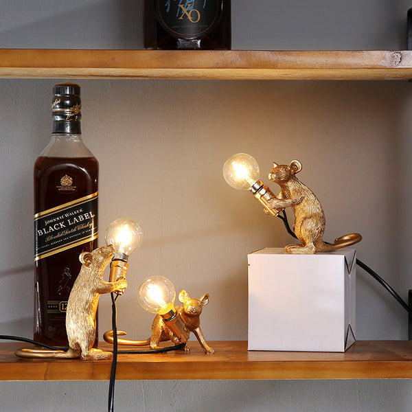 Postmodern Resin Animal Rat Mouse Table Lamp Small Mini Mouse Cute LED Night Lights Home Décor Desk Lights Bedside Lamp Decorative Table Lamp Cute Study Lamps for Bedroom Décor (