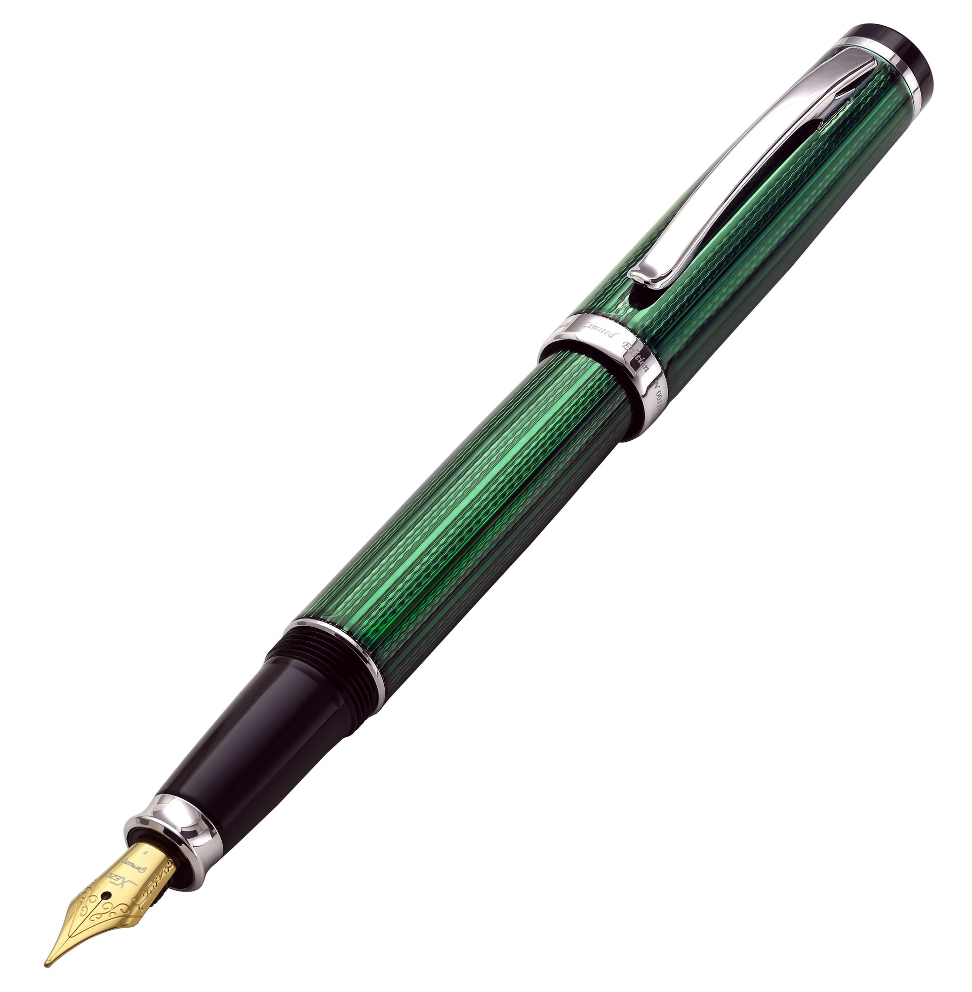 Incognito Diamond-Cut Lacquered Brass Fountain Pen (Fine Nib) - Forest Green
