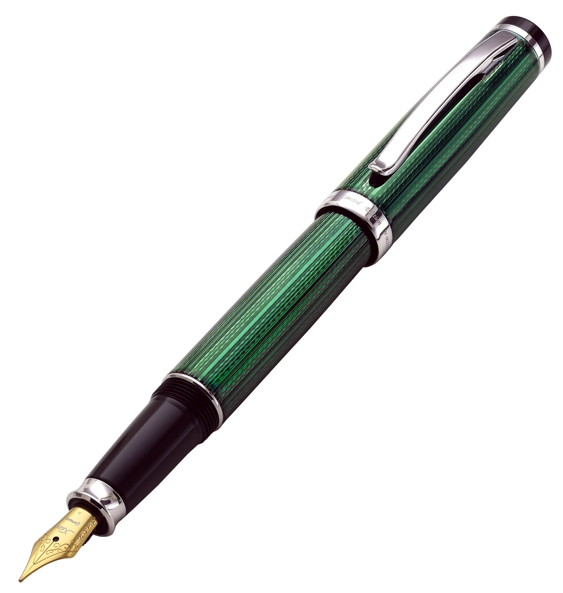 Incognito Diamond-Cut Lacquered Brass Fountain Pen (Medium Nib) - Forest Green
