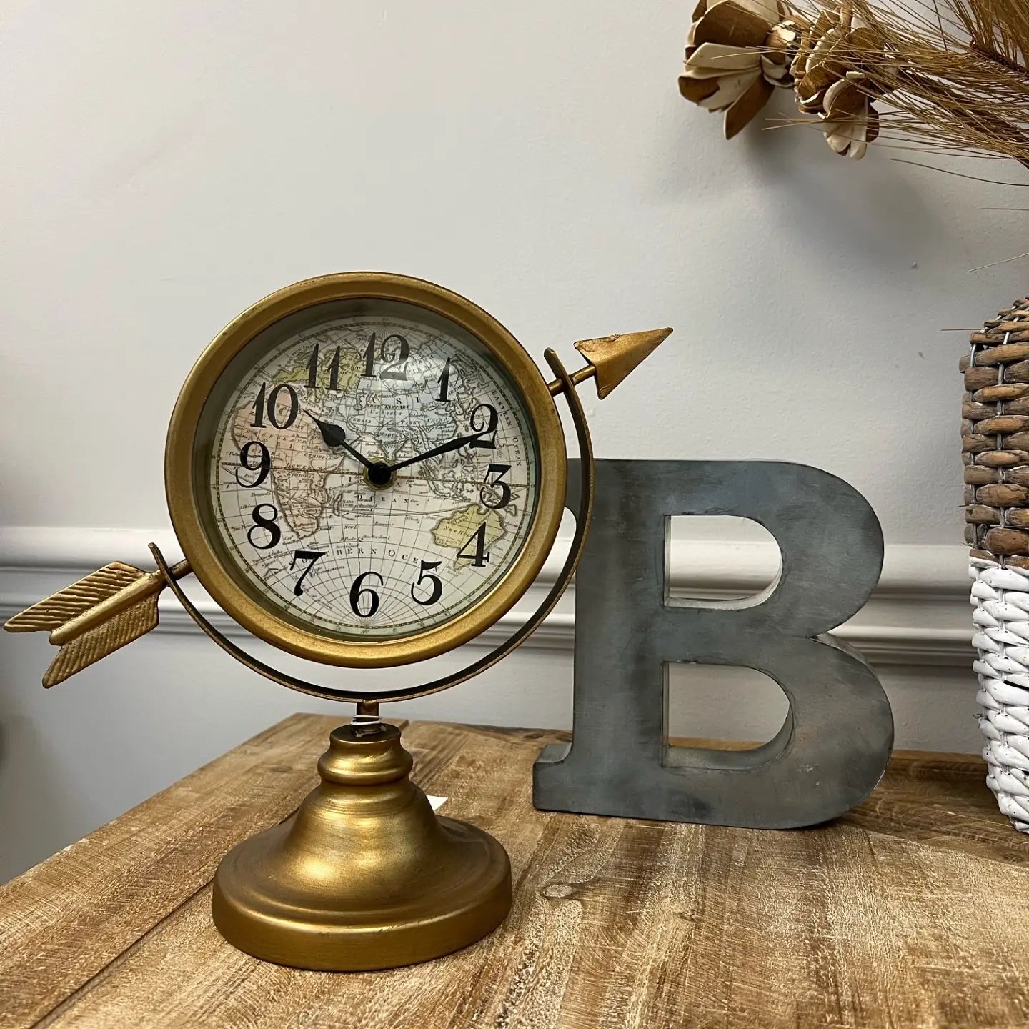 Vintage Style Table Top Clock