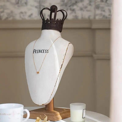 RESIN NECK FORM WITH METAL CROWN