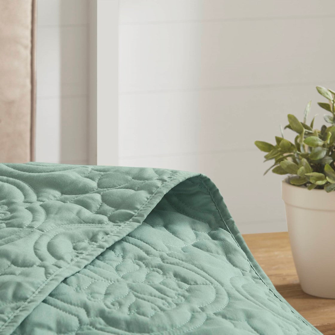 3 Piece Reversible Bedspread Set - Seafoam King/Cal King