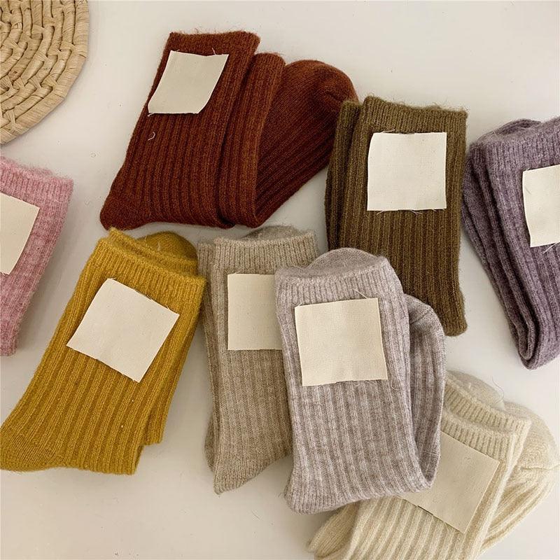 1Pair Ladies Pile Socks for Autumn Winter Pure Cotton Socks Solid Color Keep Warm Women Socks Mid Tube Socks Thickening Cashmere Socks For Men And Women
