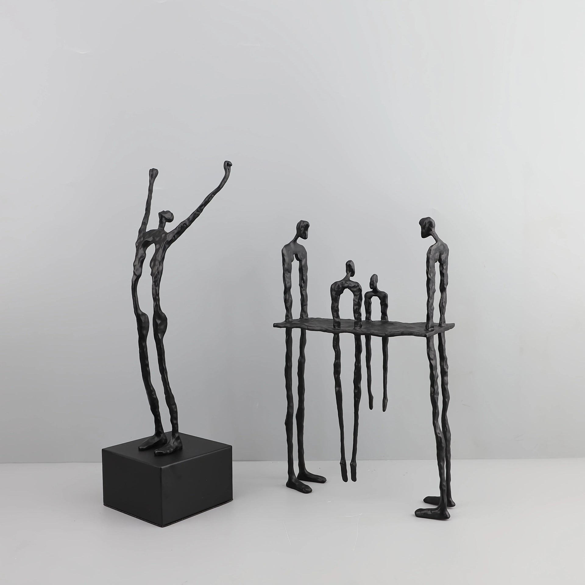 1pc Cast Iron and Marble Abstract Human Figurine Statue Art Piece, Suitable for Living Room, Office, Bookshelf, TV Cabinet - No Electricity Required, Office Artwork | Art Craft | Complex Design, Home Decor Statue, Available i