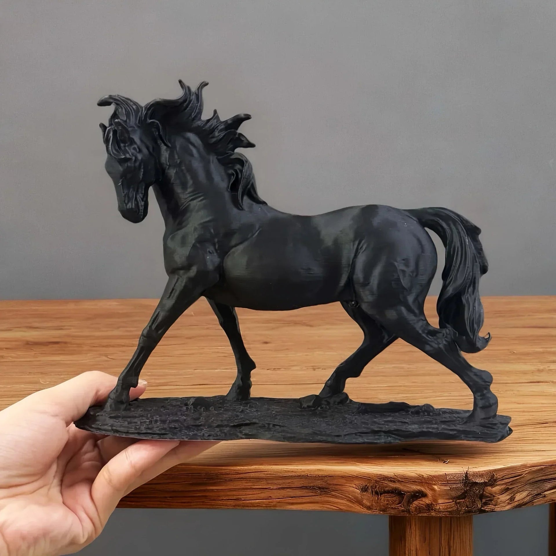1pc Elegant Walking Horse Statue | Abstract Resin Decor for Living Room, Office Desk, and Wine Cabinet - Ideal Gift for Equestrian Enthusiasts, New Year Gift