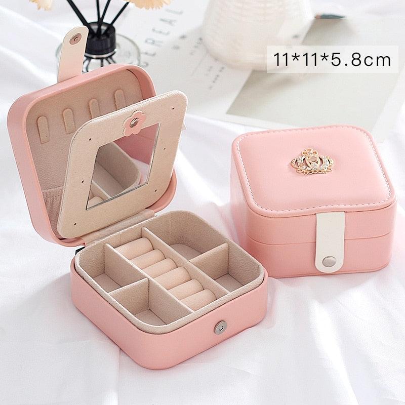 1pcs Double Layer Storage Box For Men And Women Large Capacity Leather Jewelry Box Hardware Latch Travel Portable Flip Lid Palm Jewelry Box Jewelry Box for Women Girls Necklace Ring Storage Organizer 2 Layers Large PU-Leathers Jewelry Case