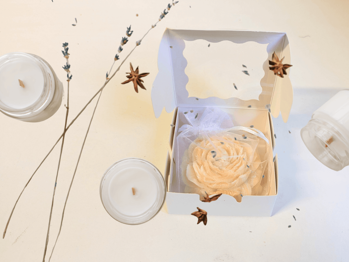 Wax Flower Freshener – Cozy & Comforting | Warm, Inviting Scents