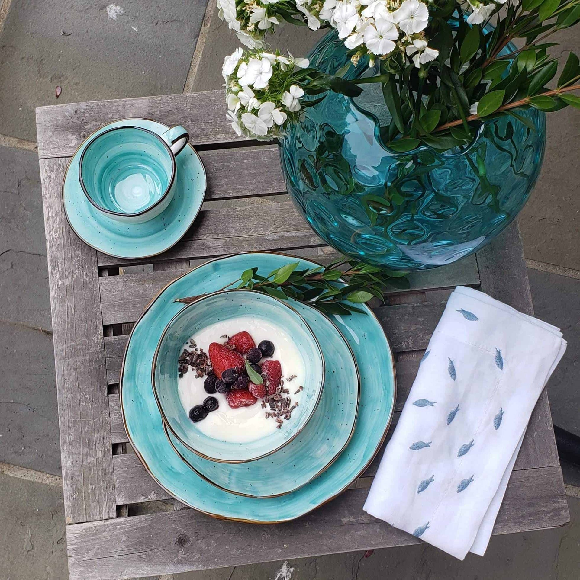 Cabana Turquoise Dinnerware - 20 Piece Set