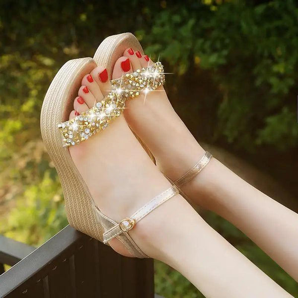 2021 New Women Summer Sandals Studded Detail Luxury Shine Design Casual Womens Shoes