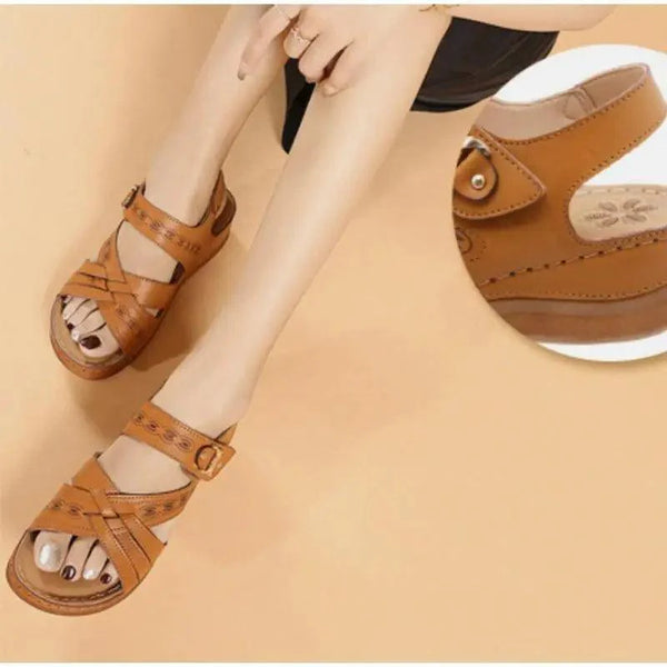 2021 Summer Classic Women's Sandals Elegant Buckle Strap Design Comfortable Women Shoes