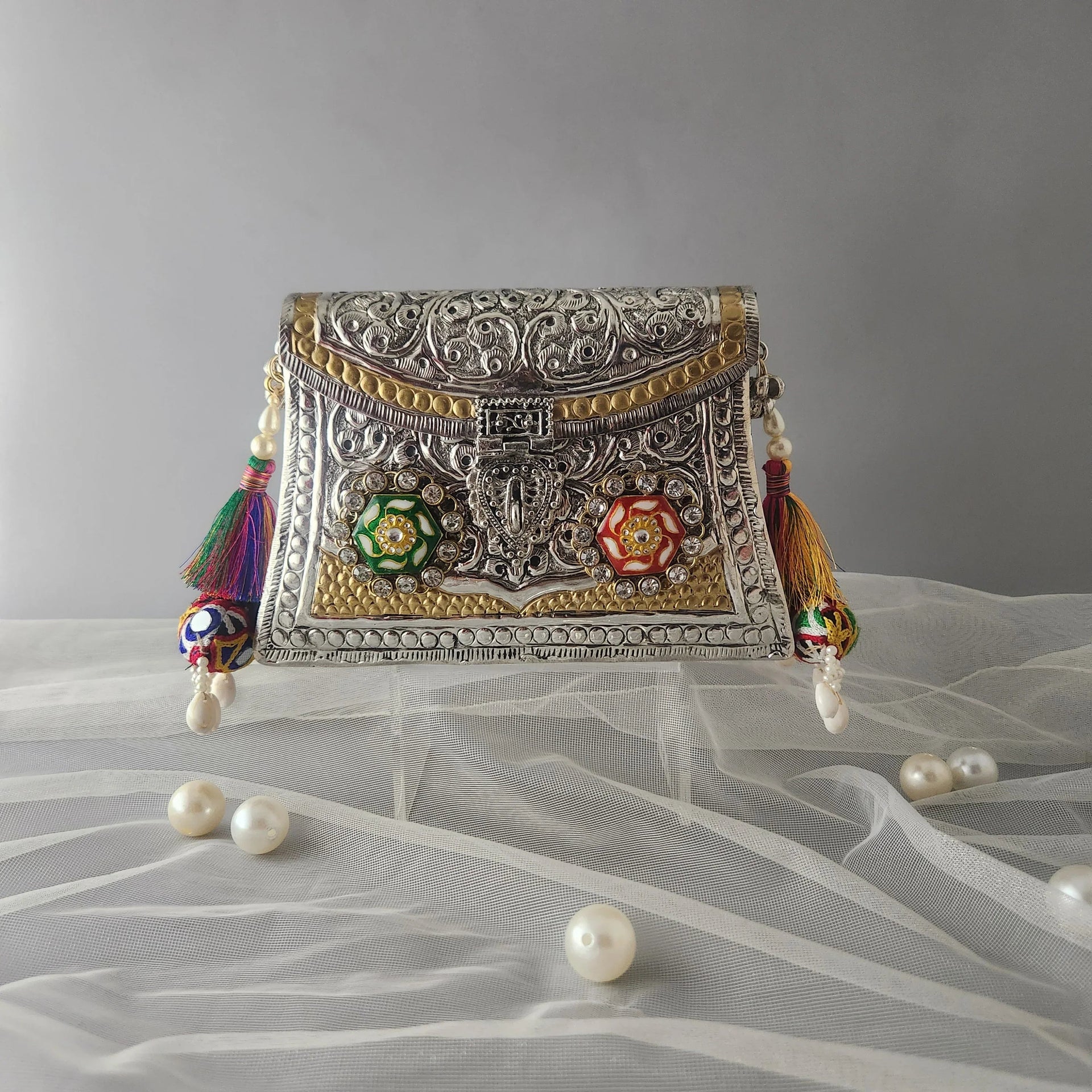 Regal Heirloom Metal Clutch