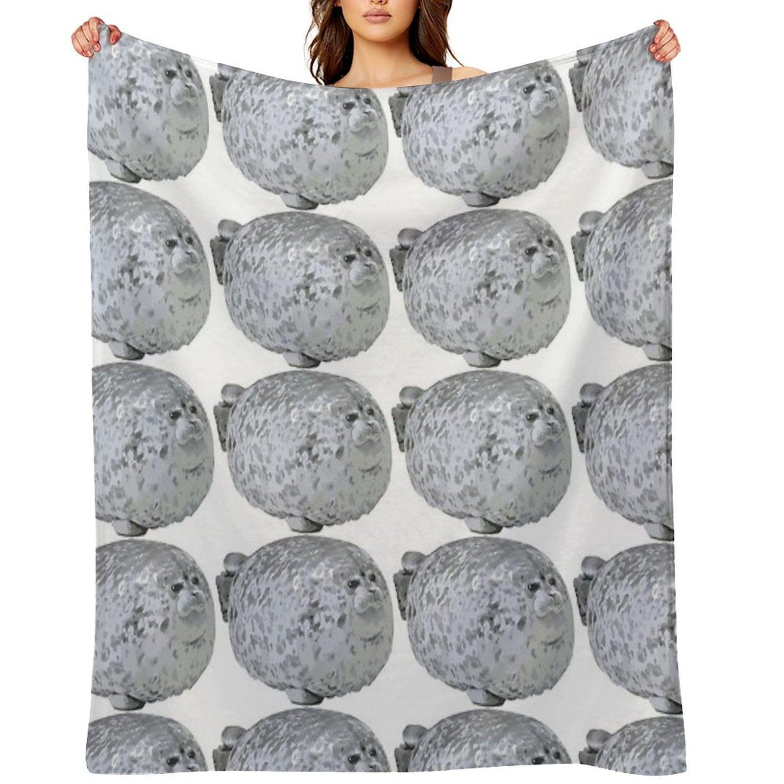 Cute Little Chonky Seal Throw Blanket