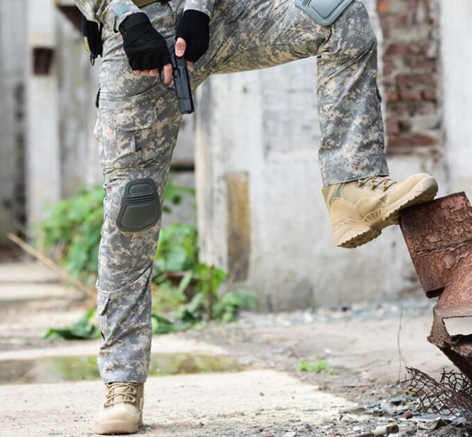 Tactical Pants with Knee Pads for Enhanced Comfort and Durability