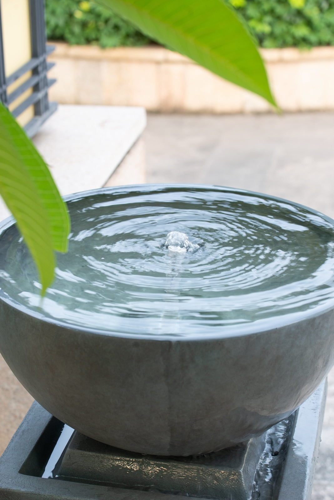 Resin Zen Bowl Pedestal Outdoor Fountain 44 Inch