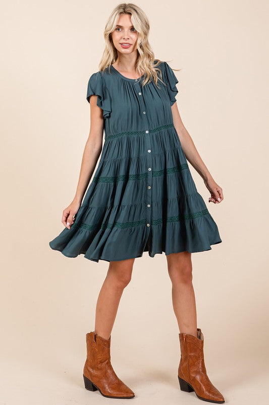 Lace Detail Ruffled Button Down Tiered Dress For Women – Romantic and Feminine Dress with Delicate Lace and Flowing Tiers