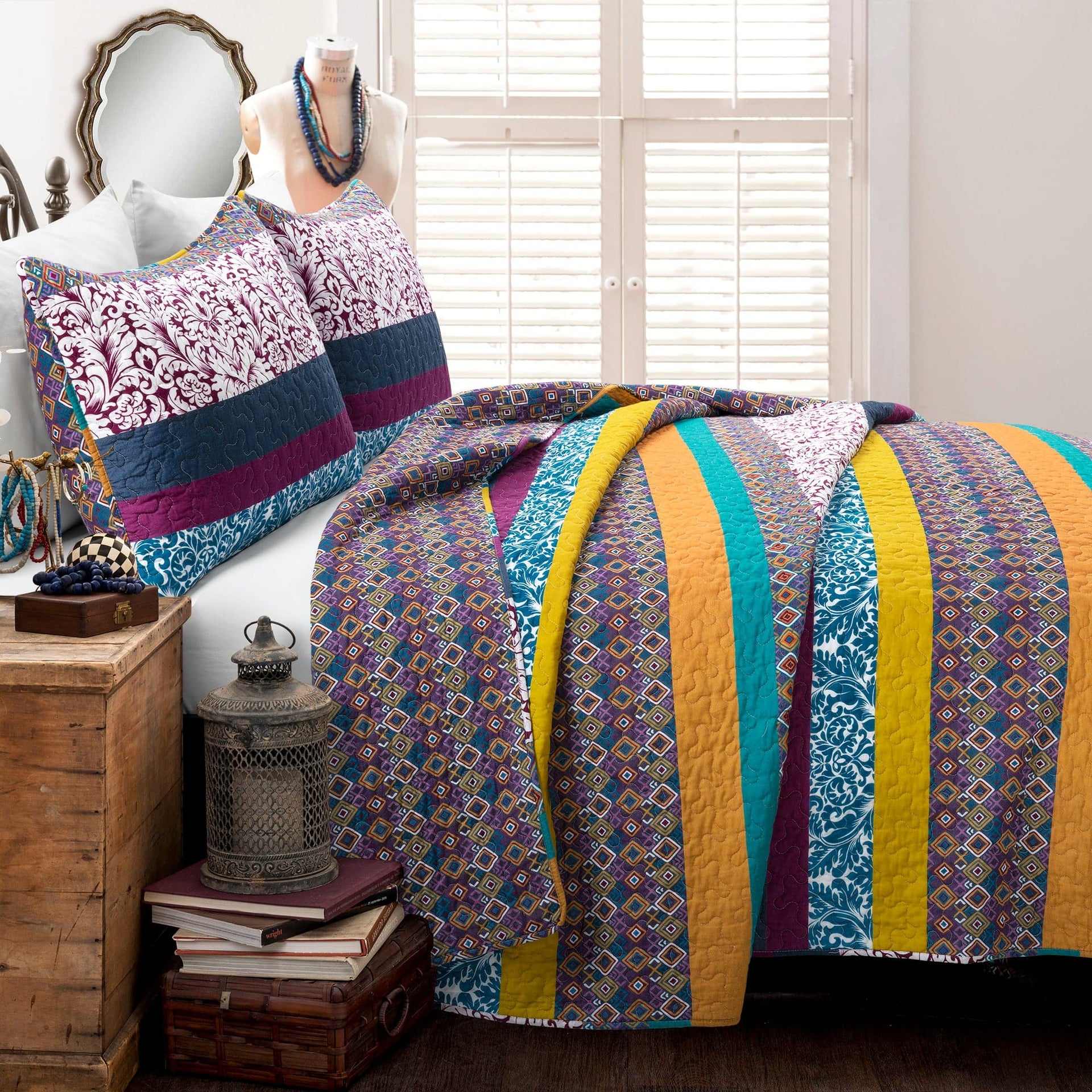 Boho Stripe Quilt Set
