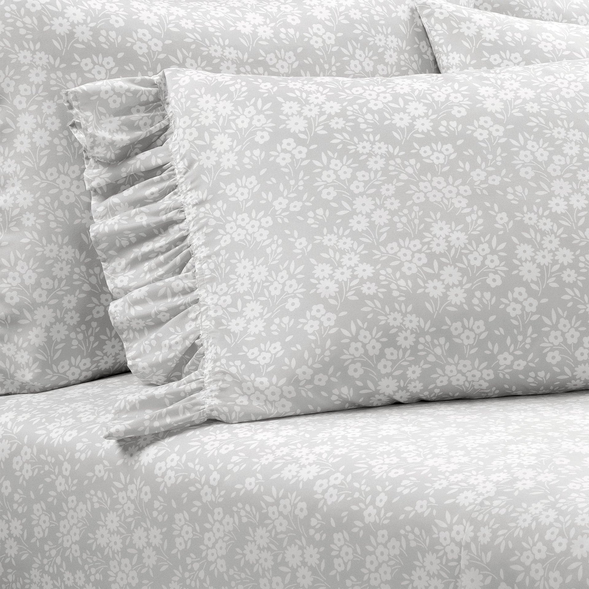 Garden Of Flowers Ruffle Sheet Set