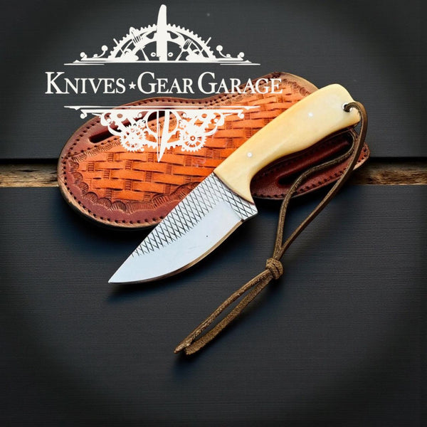 Best Skinning Knife – 7.1