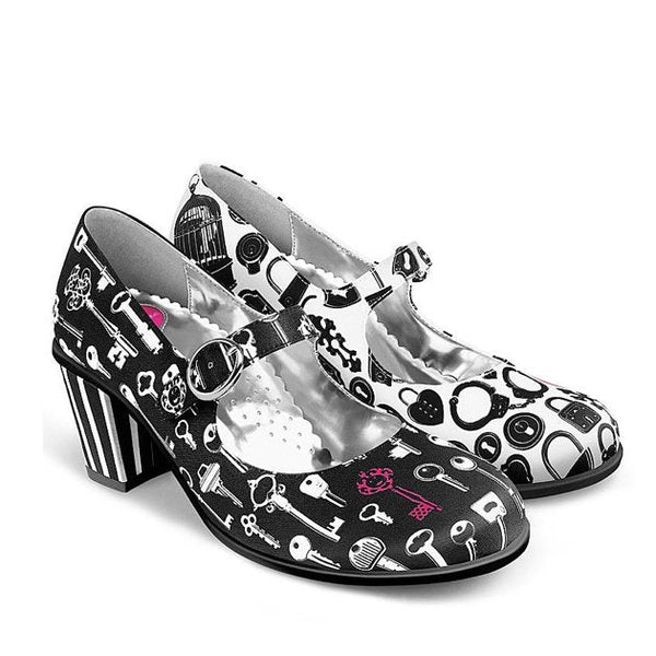 Chocolaticas® Mid Heels KEY Women's Mary Jane Pump
