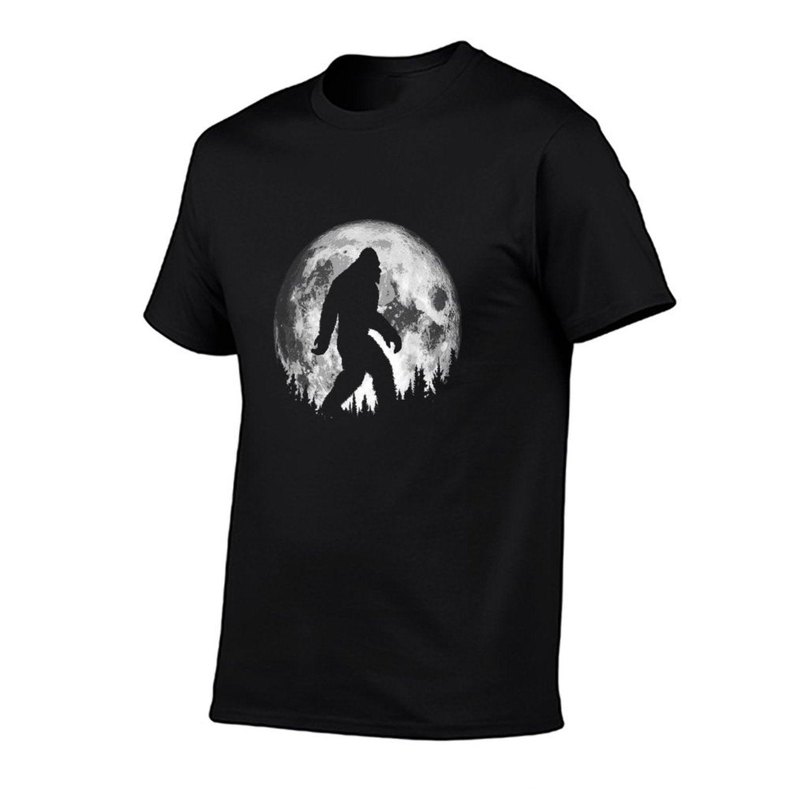 Bigfoot Night Stroll! Cool Full Moon & Trees Sasquatch T-Shirt