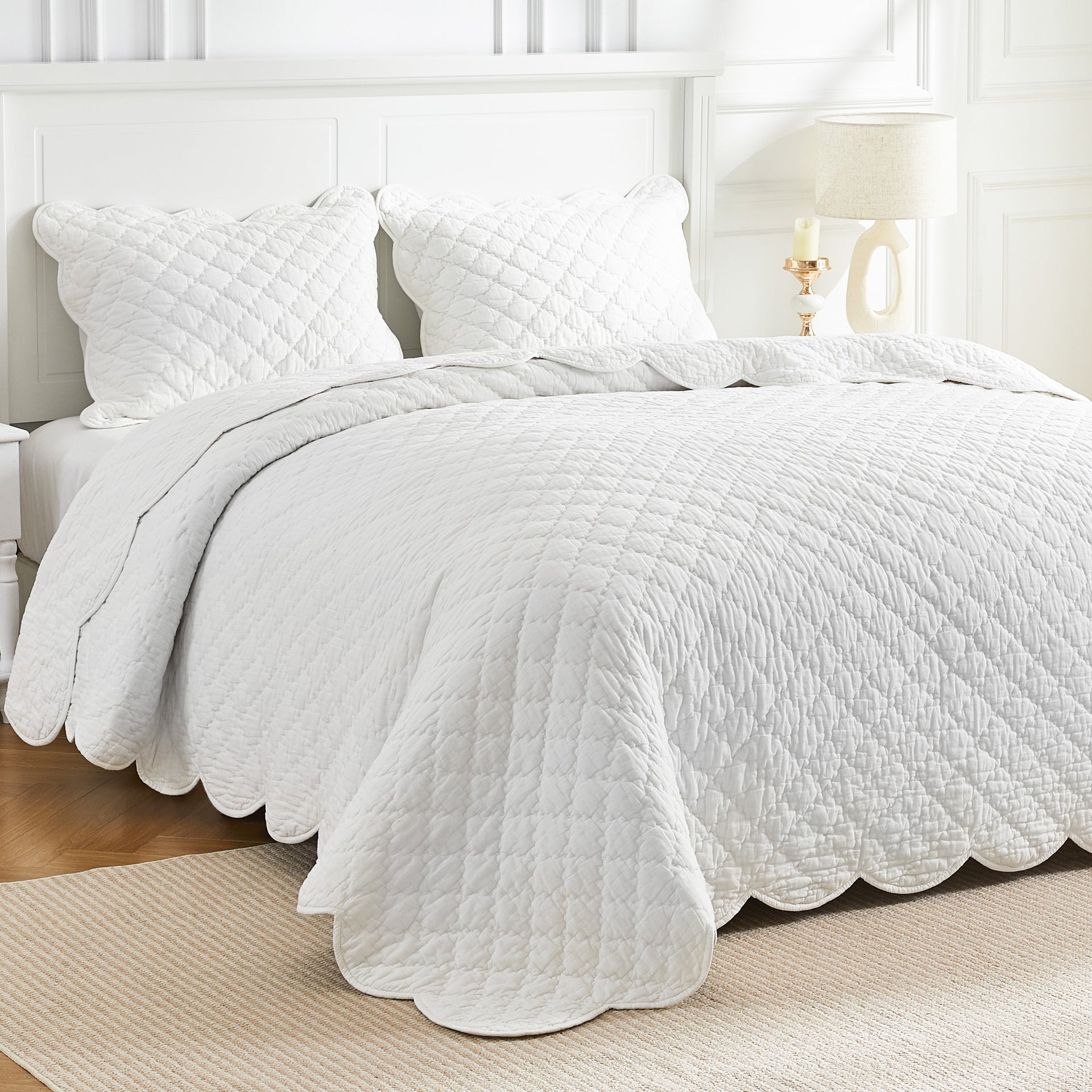 Diamond Scallop Cotton Voile Hand Stitched Quilt Set