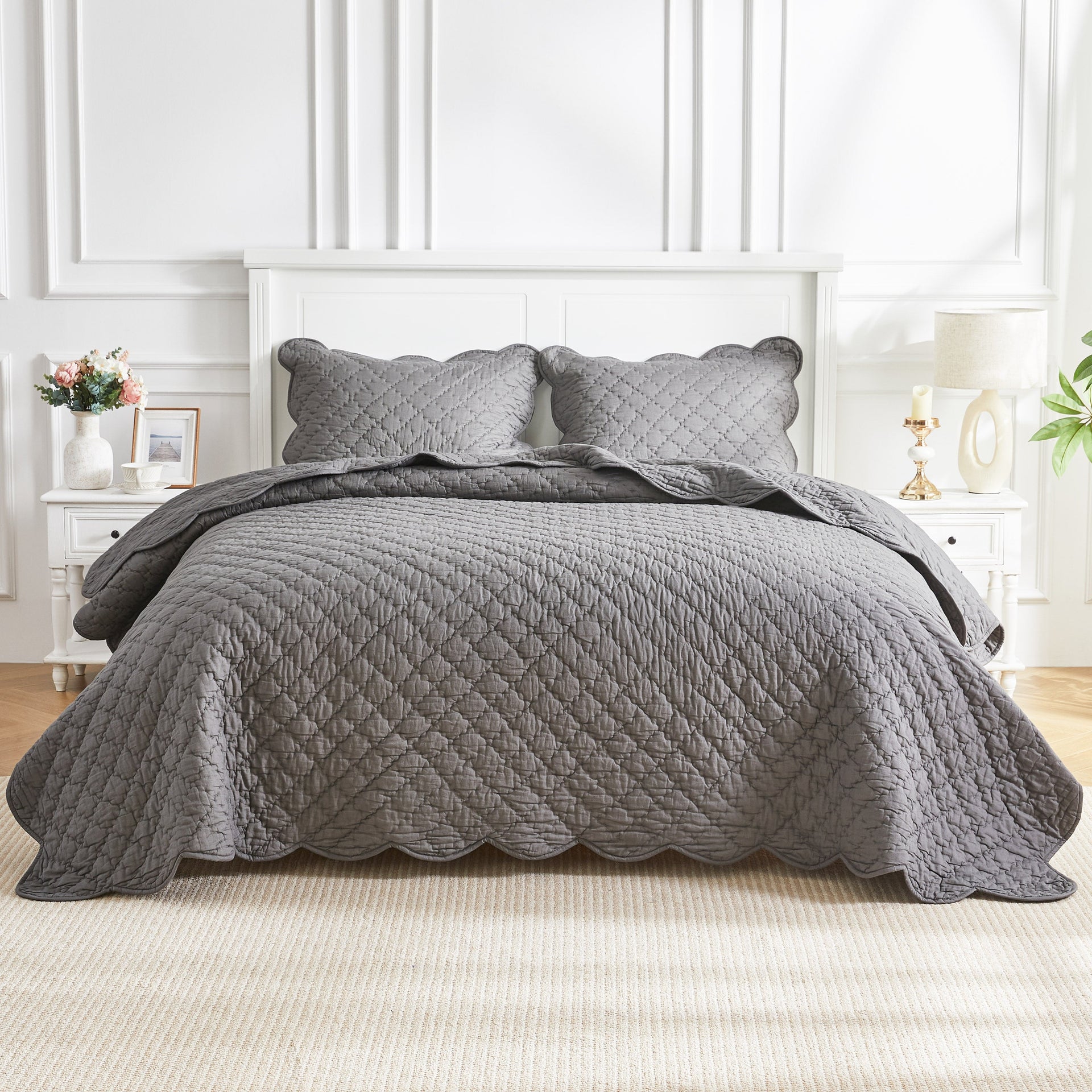 Diamond Scallop Cotton Voile Hand Stitched Quilt Set