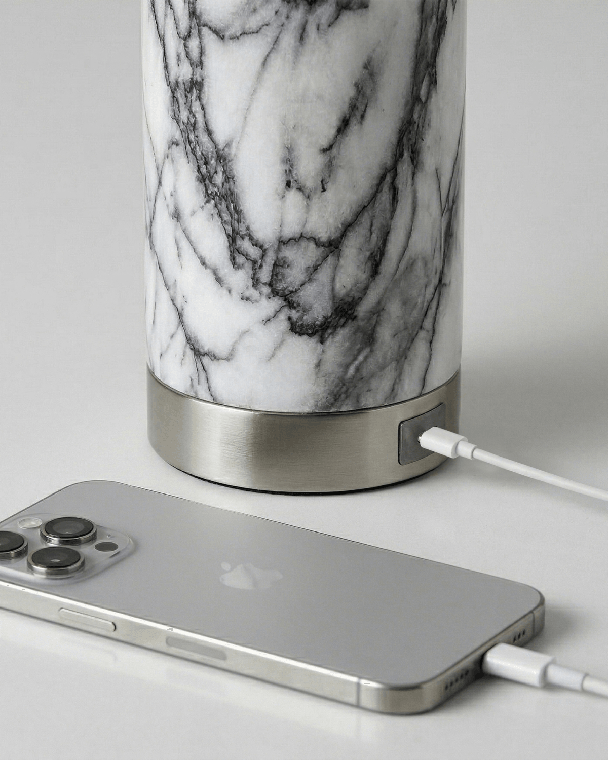 Arden USB Table Lamp