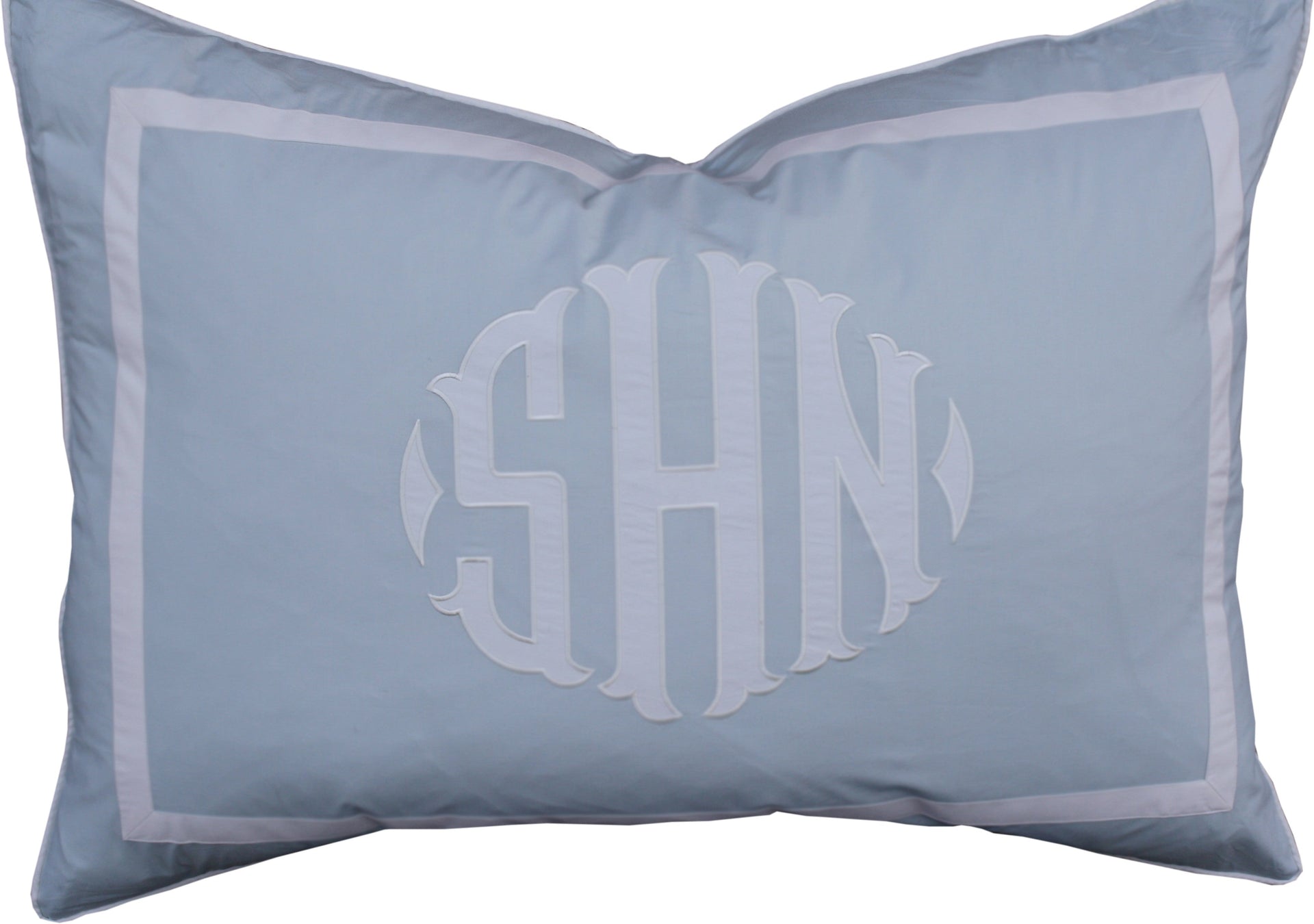 Knightsbridge Pillow Appliqué