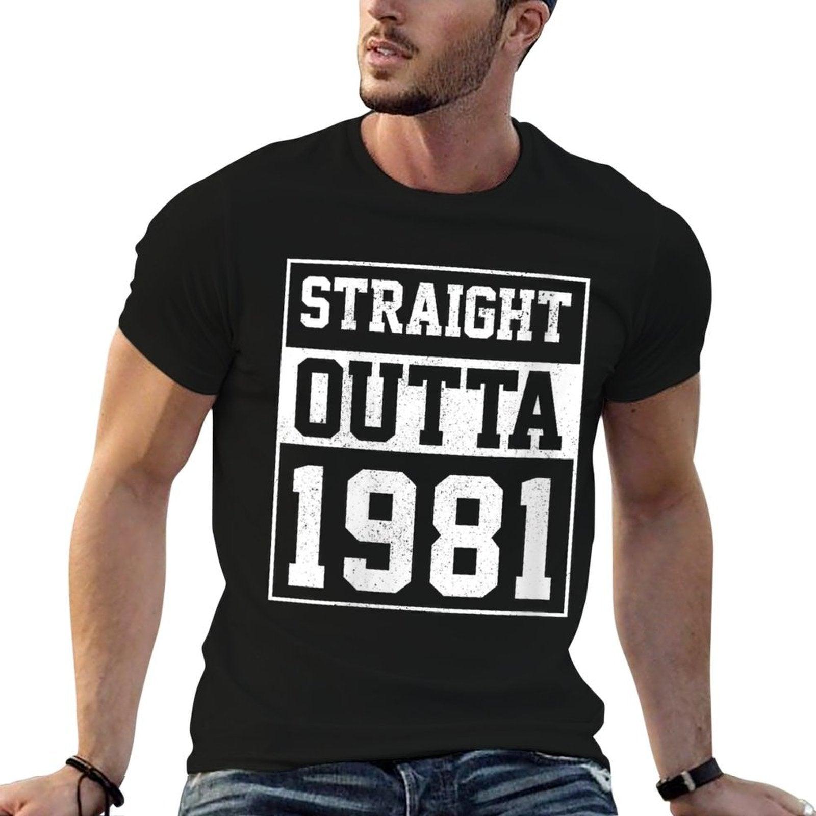 Womens Straight Outta 1981 Funny Vintage 40th Birthday Gift  Vintage-inspired T-Shirt