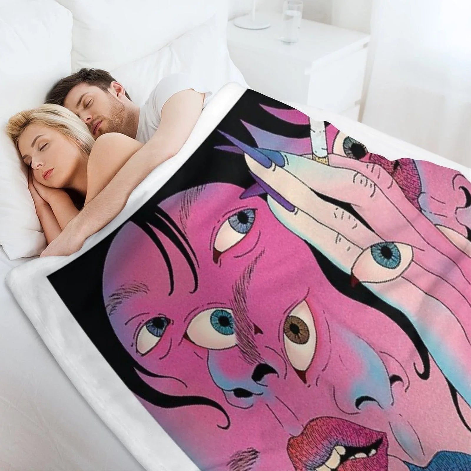 NNV Throw Blanket