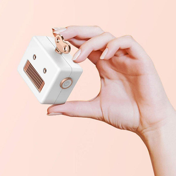 Portable Retro Robot Shape Bluetooth Speaker Cartoon Mini Outdoor Wireless Speaker HIFI Bass Column Loudspeaker With Microphone