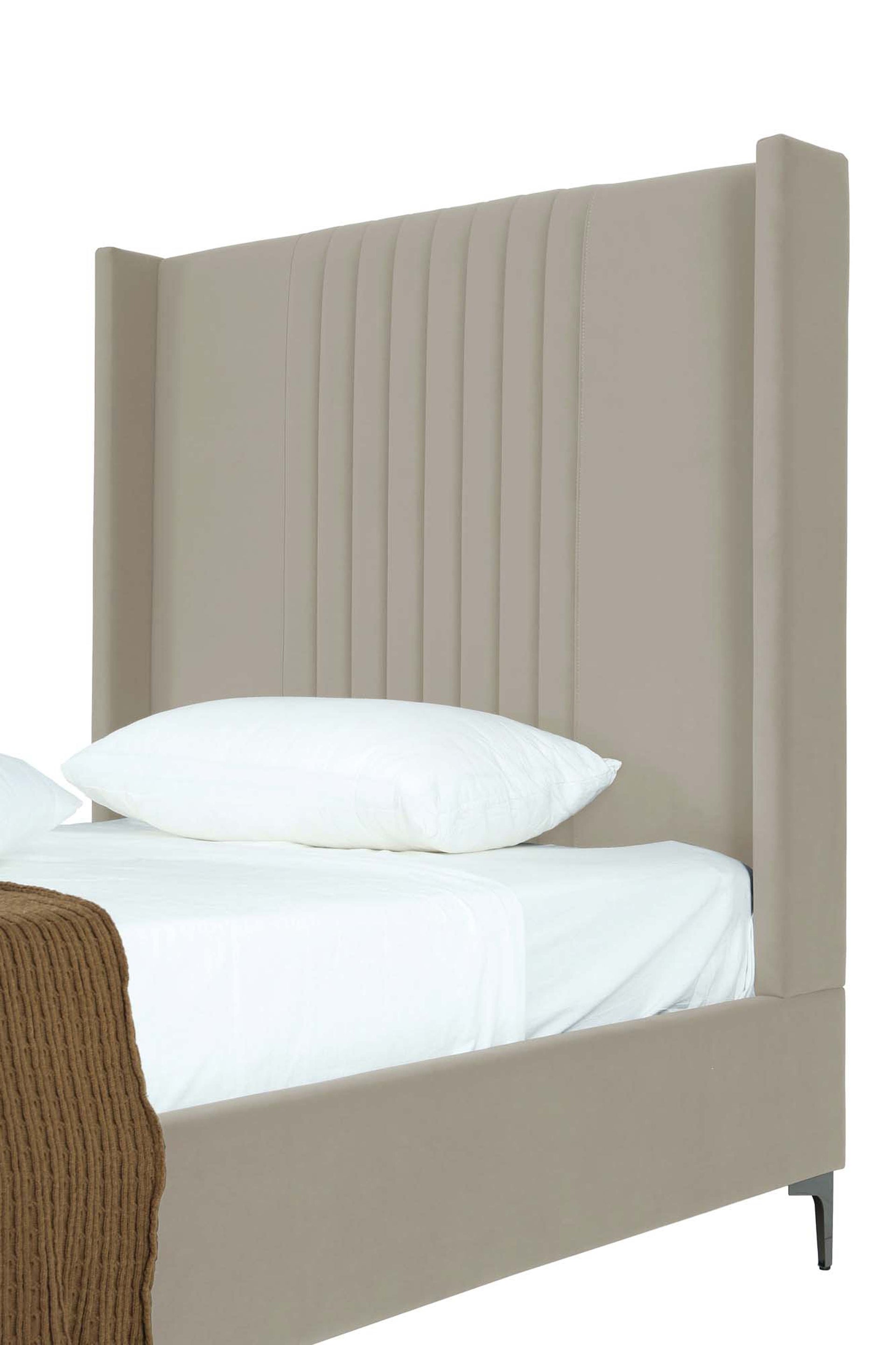 Promenade Upholstered Velvet 48