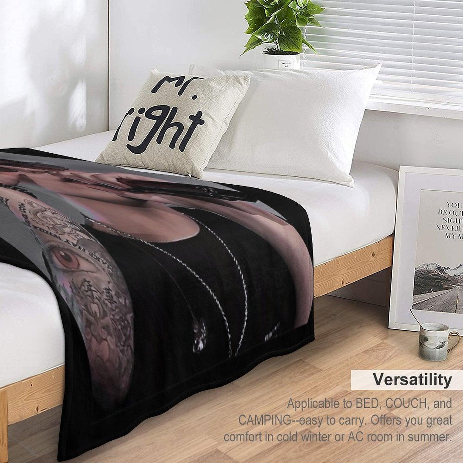 Jeon Jungkook Throw Blanket