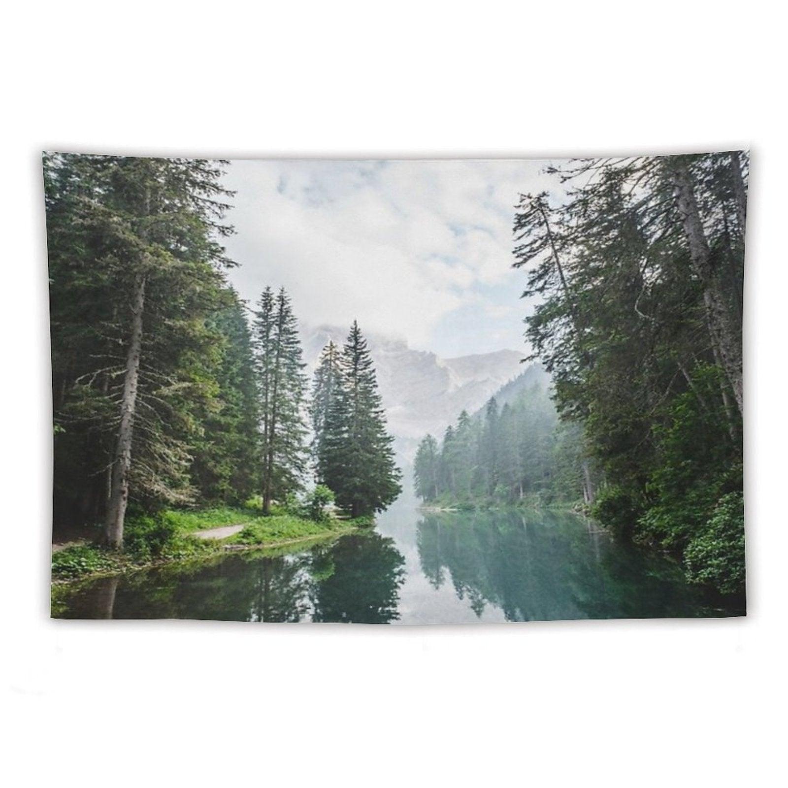 Live The Adventure - Lago Di Braies X Tapestry