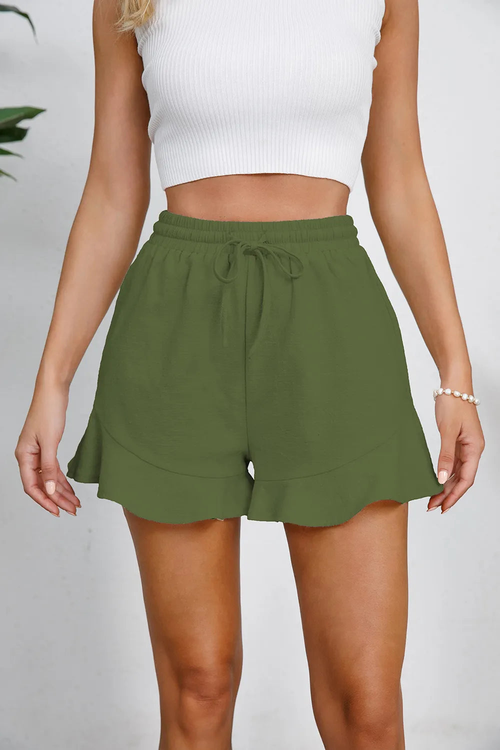 Women's cotton and linen shorts with ruffled edges and drawstring casual pants for women